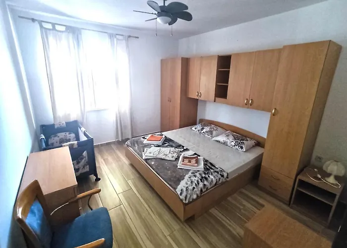 Dubrovnik Moonshine * Mlini