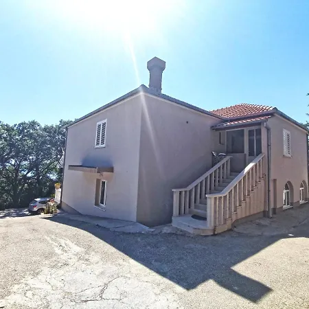 Dubrovnik Moonshine 믈리니